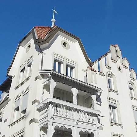 2 Zimmer Zentral-Ruhig Mit Flair Gertrud Schloessli St. Gallen Ngoại thất bức ảnh